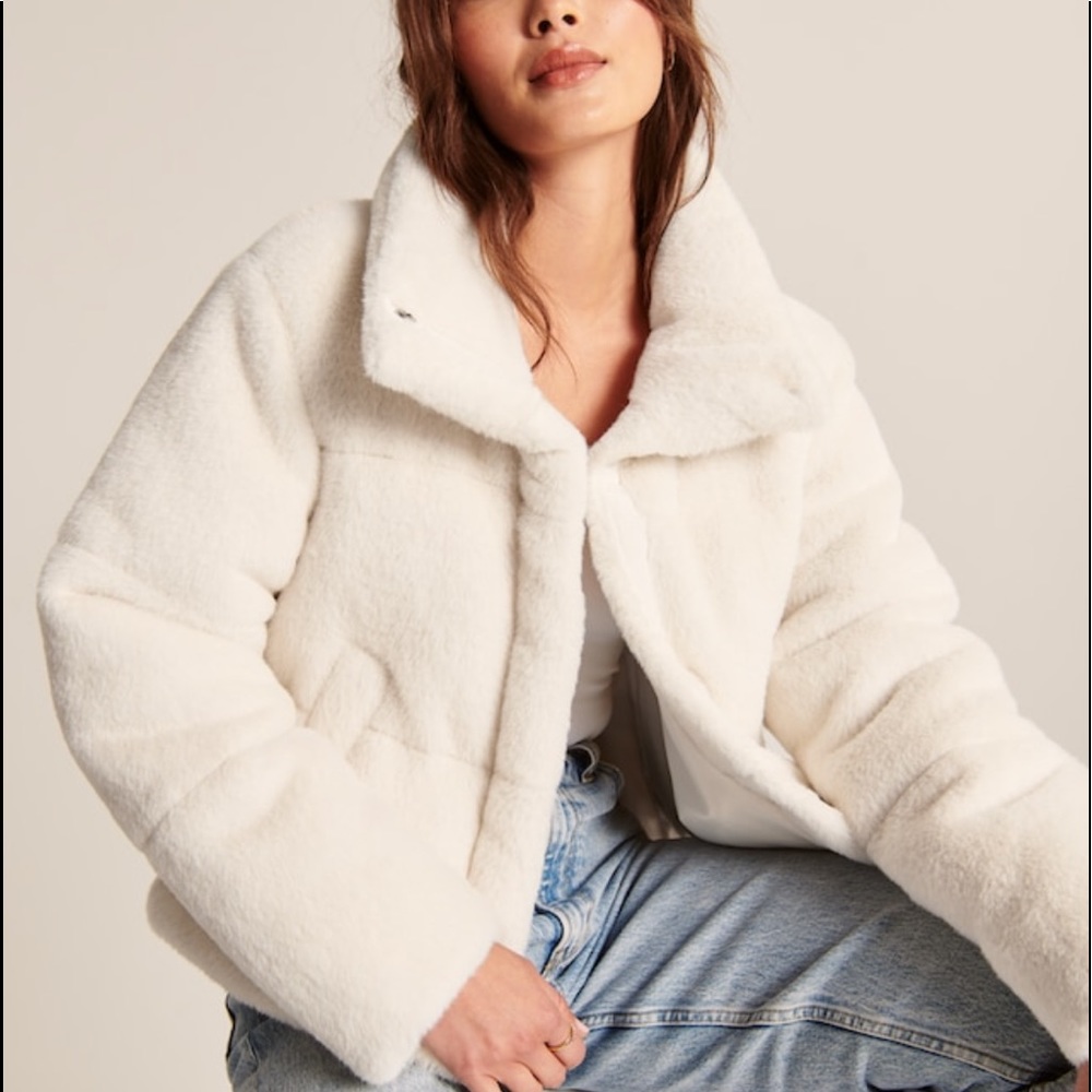 A&F Faux Fur Mini Puffer, NWT